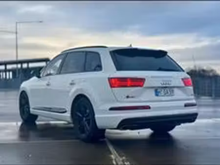 Audi Q7 SQ7 V8 4.0 435 S line quattro