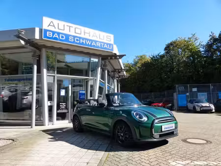 Mini Cabrio Cooper 1.5 136