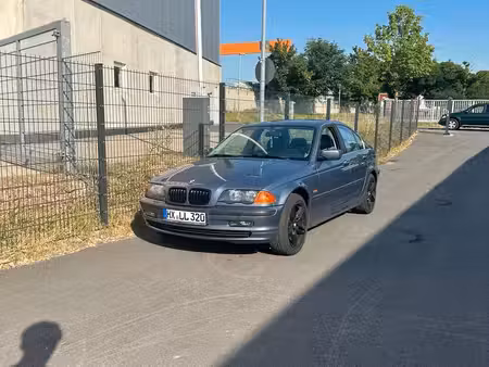 BMW Série 3 320i 2.0 150