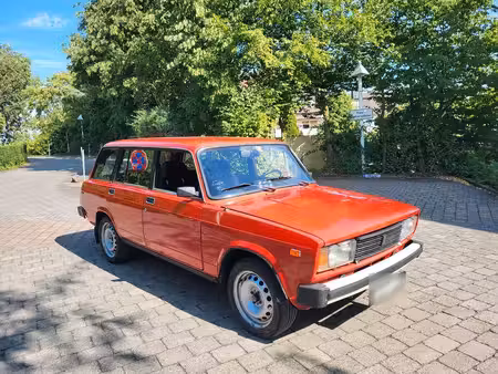 Lada 2104 