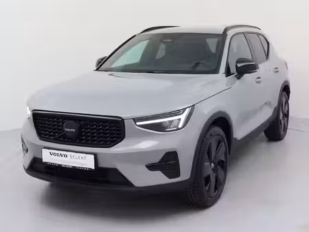 Volvo XC40 B3 2.0 163 Black Edition