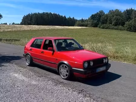 Volkswagen Golf 2.0