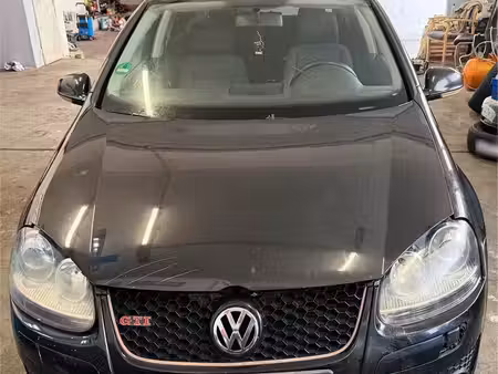 Volkswagen Golf GTI 2.0 200