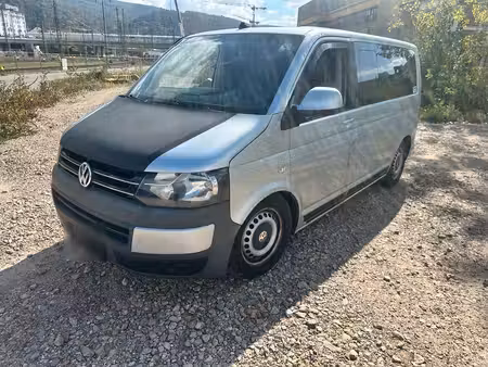 Volkswagen Transporter T5 2.5 TDI 131