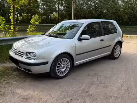 Volkswagen Golf 1.4 75
