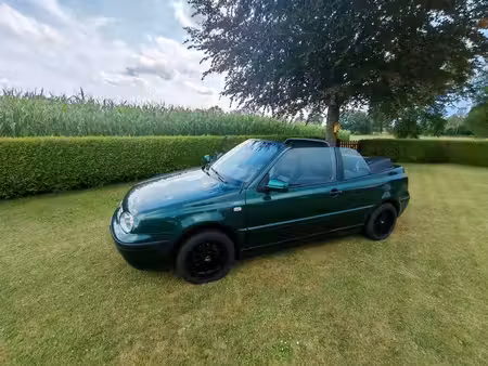 Volkswagen Golf 2.0 115