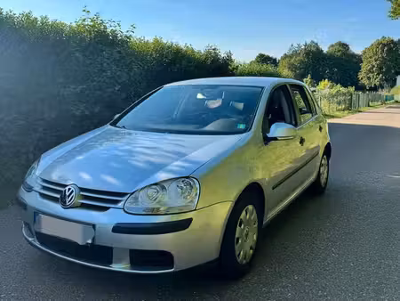 Volkswagen Golf 1.9 TDI 105