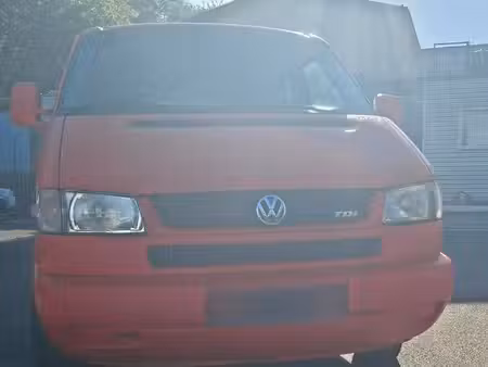 Volkswagen Transporter T5 2.5 TDI 102