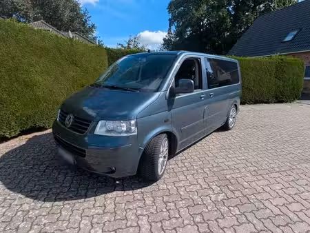 Volkswagen Transporter T5 2.5 TDI 174