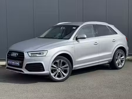 Audi Q3 2.0 TFSI 220 Ambiente quattro
