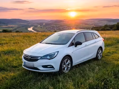 Opel Astra 1.2 Elegance