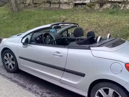 Peugeot 207 CC 1.6 HDi 110 Petit Filou