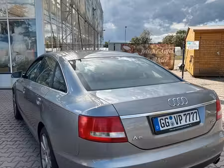 Audi A6 V6 3.2 FSI 255