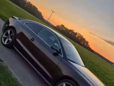Audi A5 V6 3.2 FSI 265 quattro