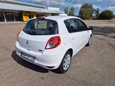 Renault Clio 1.2 75