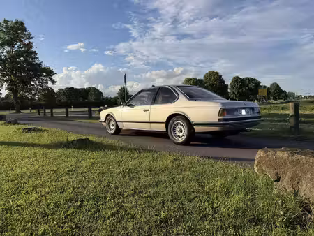BMW Série 6 635i