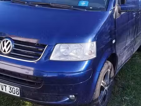 Volkswagen Transporter T5 2.5 TDI 174 Confortline