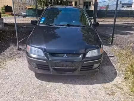 Mitsubishi Space Star 1.6 98
