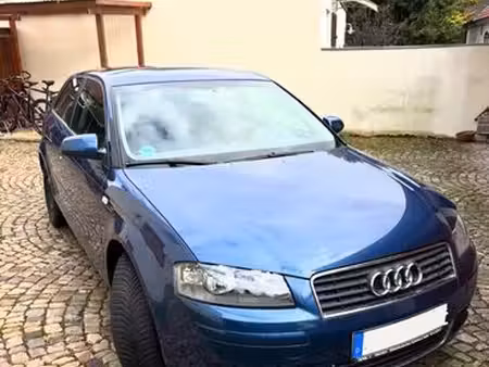Audi A3 1.6 102 Ambiente