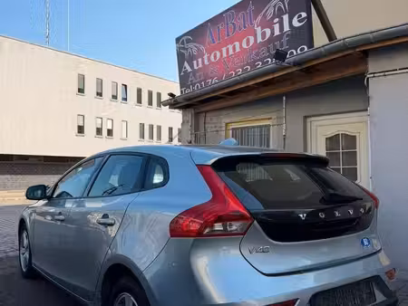 Volvo V40 D2 1.6 115