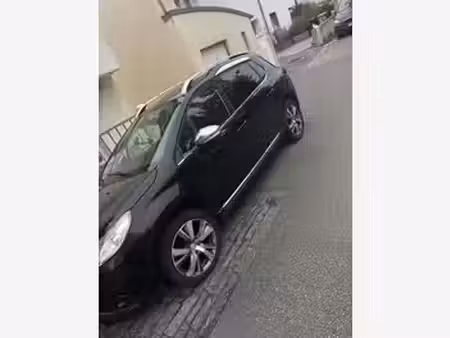 Peugeot 2008 1.6 HDi 92 Allure