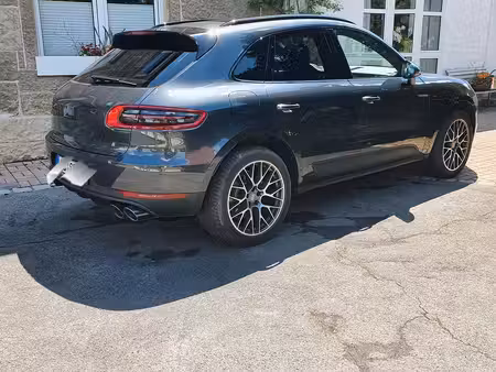 Porsche Macan 2.0 252 4x4