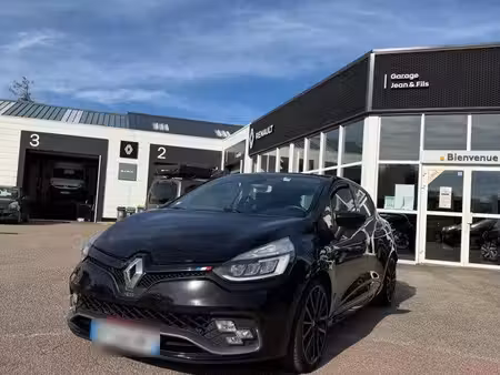 Renault Clio RS Trophy 1.6 T 220