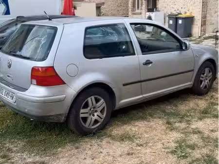 Volkswagen Golf 1.4 75