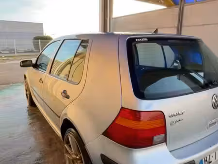 Volkswagen Golf 1.9 TDI 90