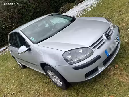 Volkswagen Golf 1.9 TDI 105