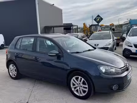 Volkswagen Golf 1.6 TDI 105