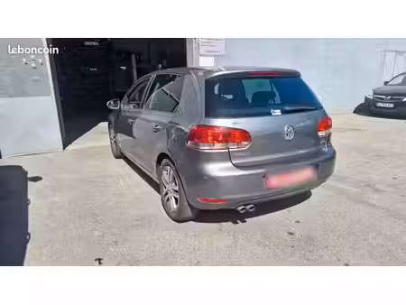 Volkswagen Golf 2.0 TDI 110