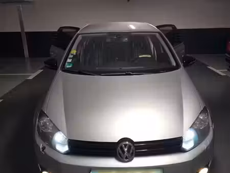 Volkswagen Golf 1.6 TDI 105