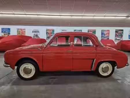 Renault Dauphine 