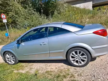 Opel Astra 1.8 140