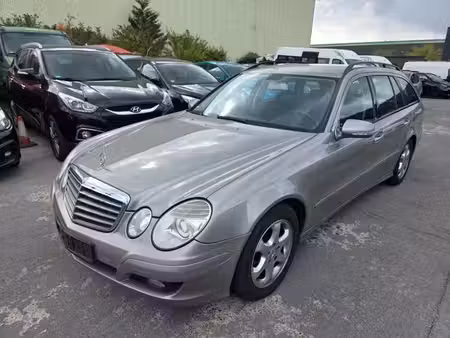 Mercedes-Benz Classe E E 280 V6 3.0 CDI 190
