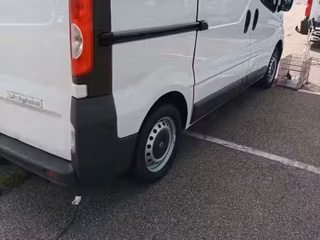 Renault Trafic 2.0 dCi 90