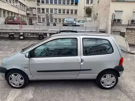 Renault Twingo 1.2 75
