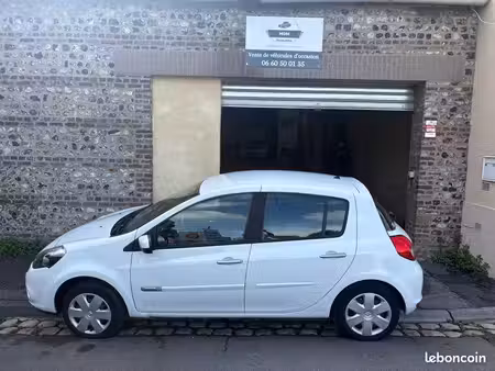 Renault Clio 1.2 75