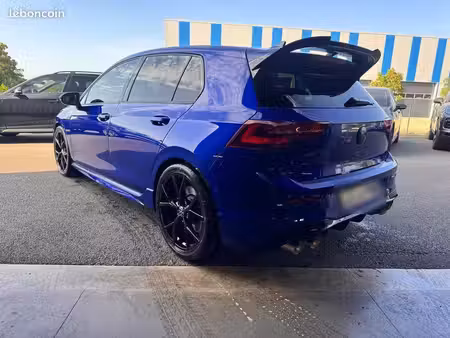 Volkswagen Golf R 2.0 TSI 320 4Motion