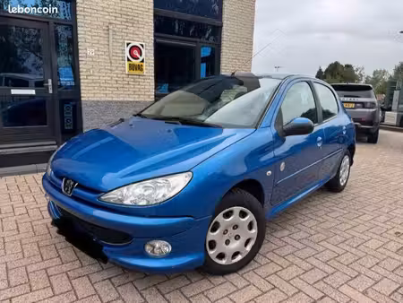 Renault Clio 1.2 75