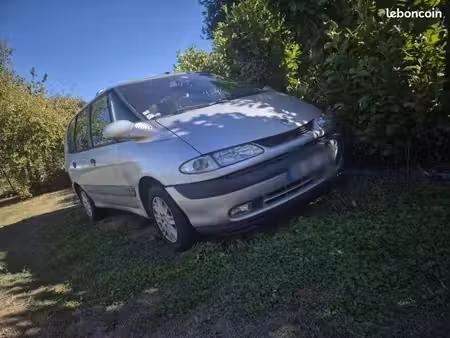Renault Espace 2.0 140
