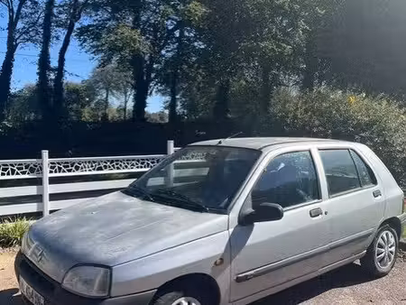 Renault Clio 1.2 60