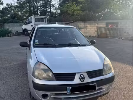 Renault Clio 1.2 75