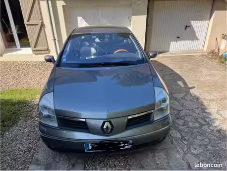 Renault Velsatis V6 3.0 dCi 180