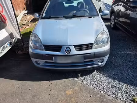 Renault Clio 1.4 98