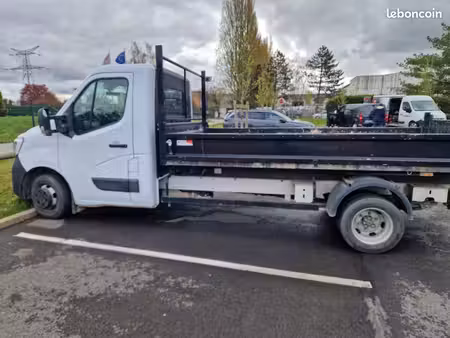 Renault Master 2.3 dCi 145