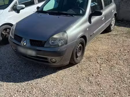 Renault Clio 1.2 75