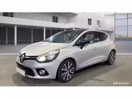Renault Clio 1.2 TCe 120 Initiale