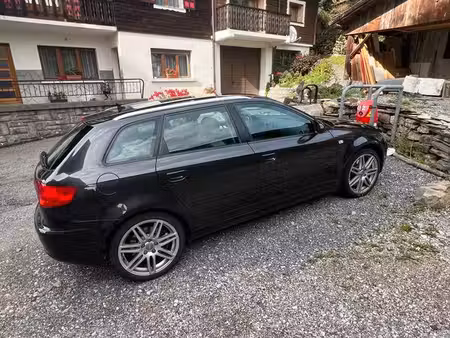 Audi A3 V6 3.2 250 quattro